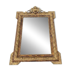 Miroir ancien stuc doré