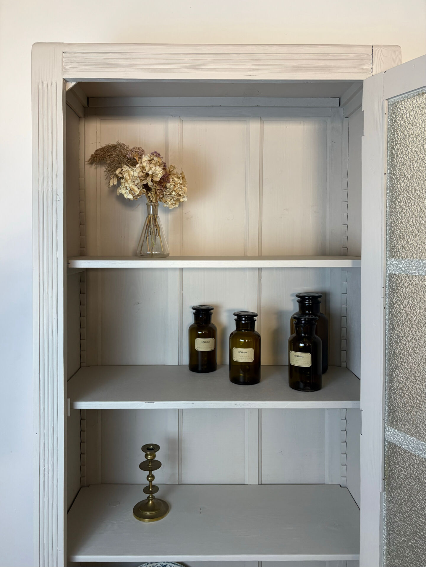 Parisian display cabinet