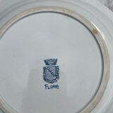 Plat rond creux terre de fer St Amand/Flore