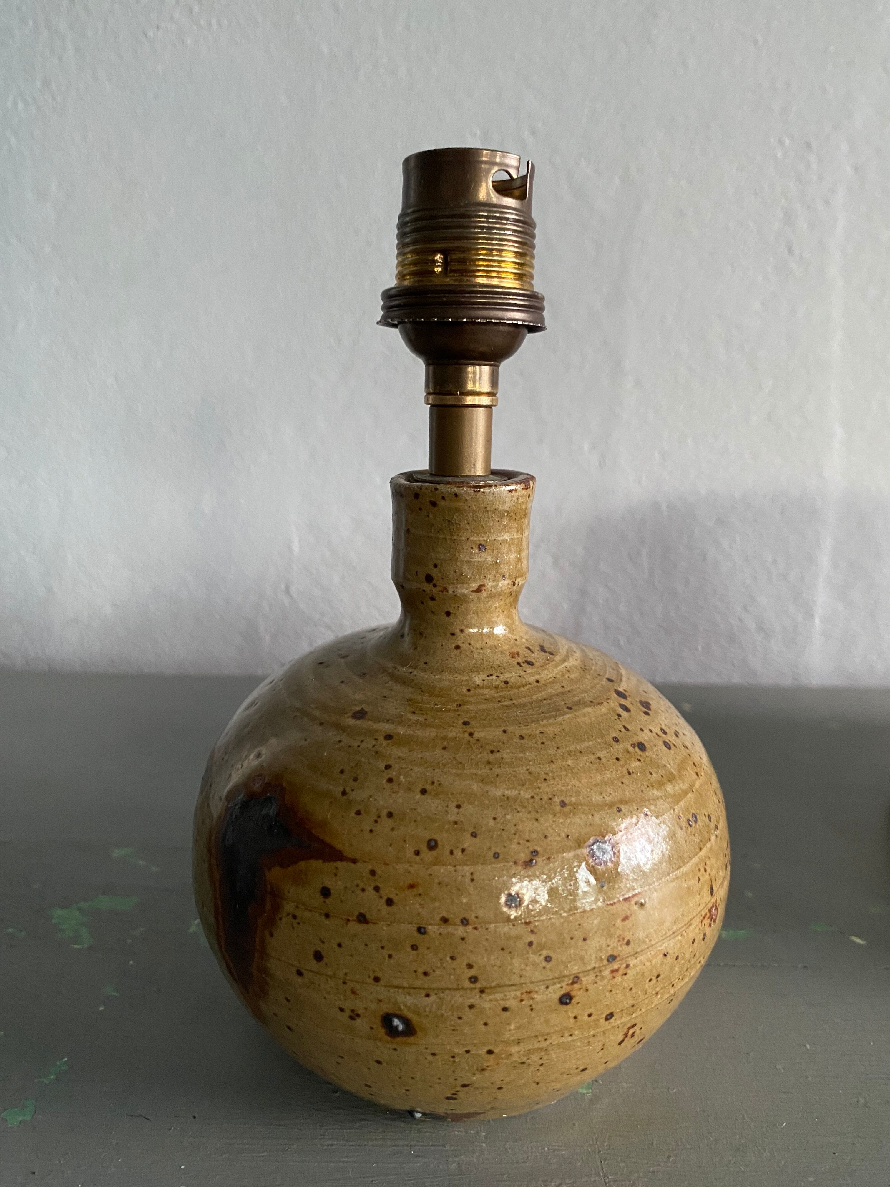 Pyrite stoneware lamp