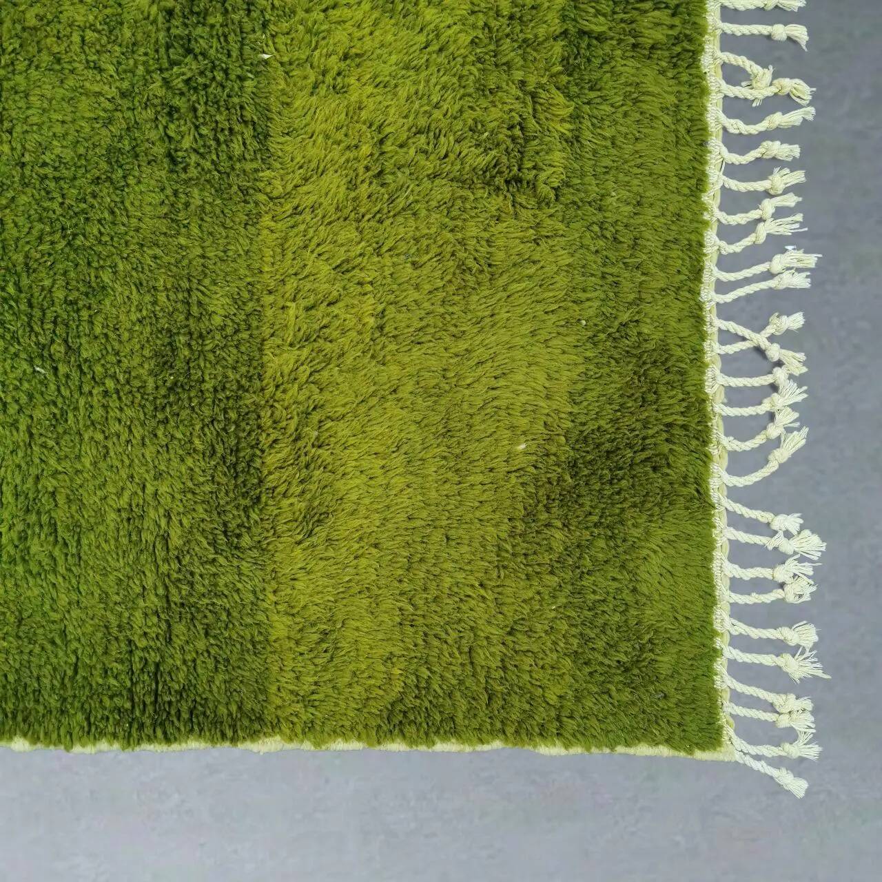 Handmade natural Berber rug 3x2 m