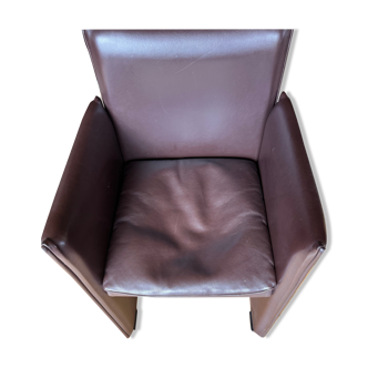 Fauteuil 401 Mario Bellini par Cassina cuir marron