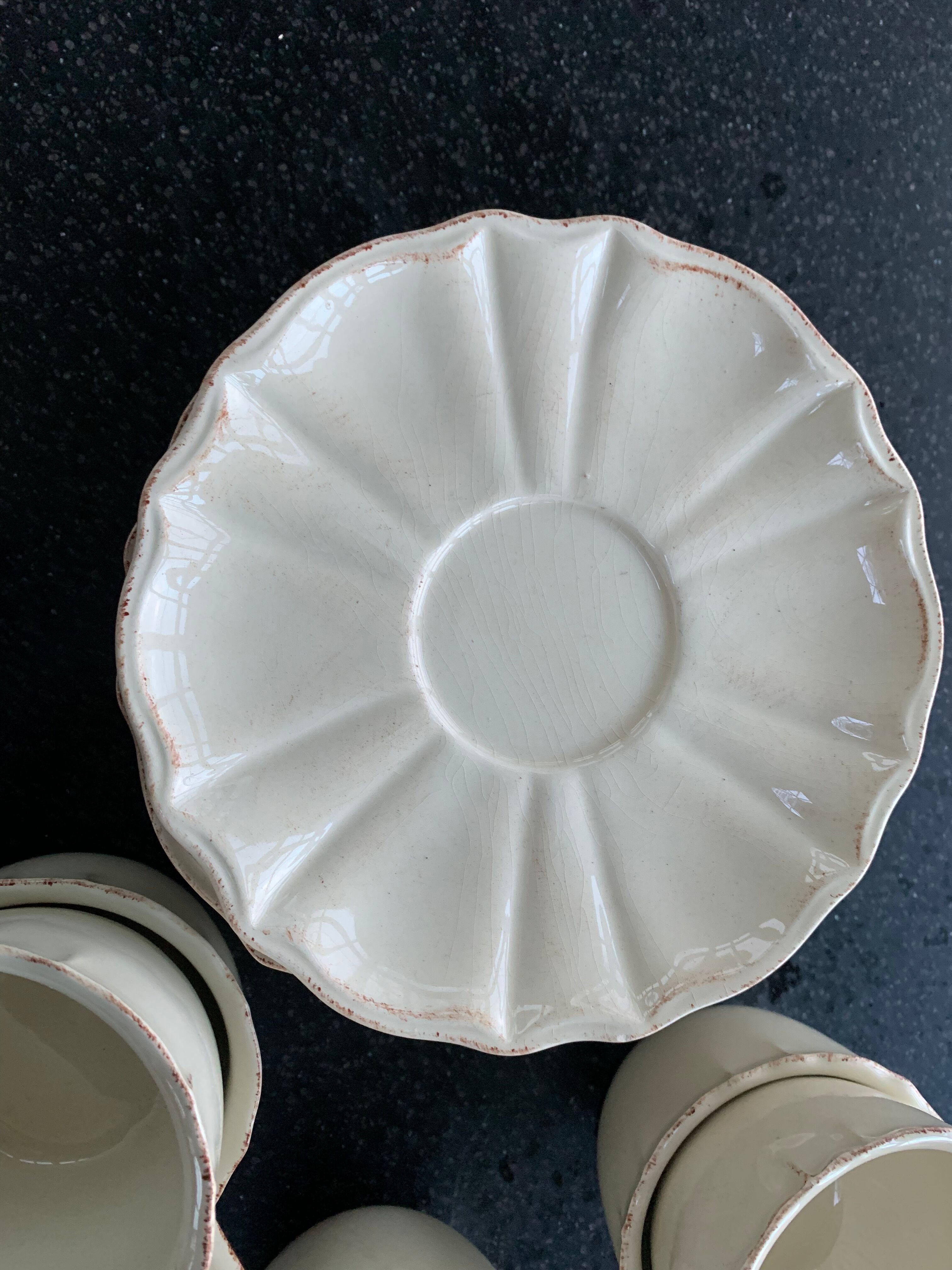 Lot of 6 cups and vintage spirit tea saucers