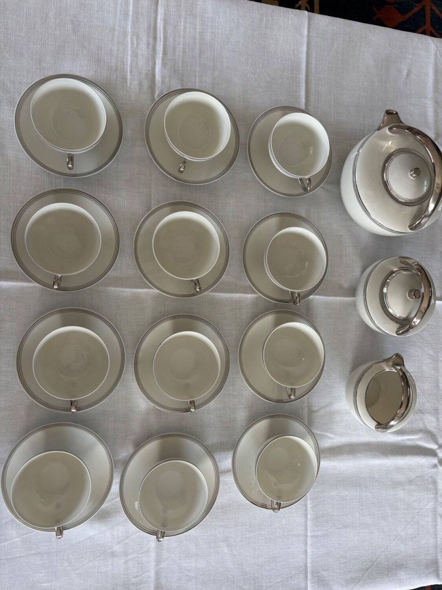 Service à thé en porcelaine Limoges Charles Ahrenfeldt filet argent Belle É