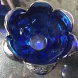 3 vases en verre bleu