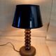Lampe bois taillé, câble tissu neuf, abat-jour papier