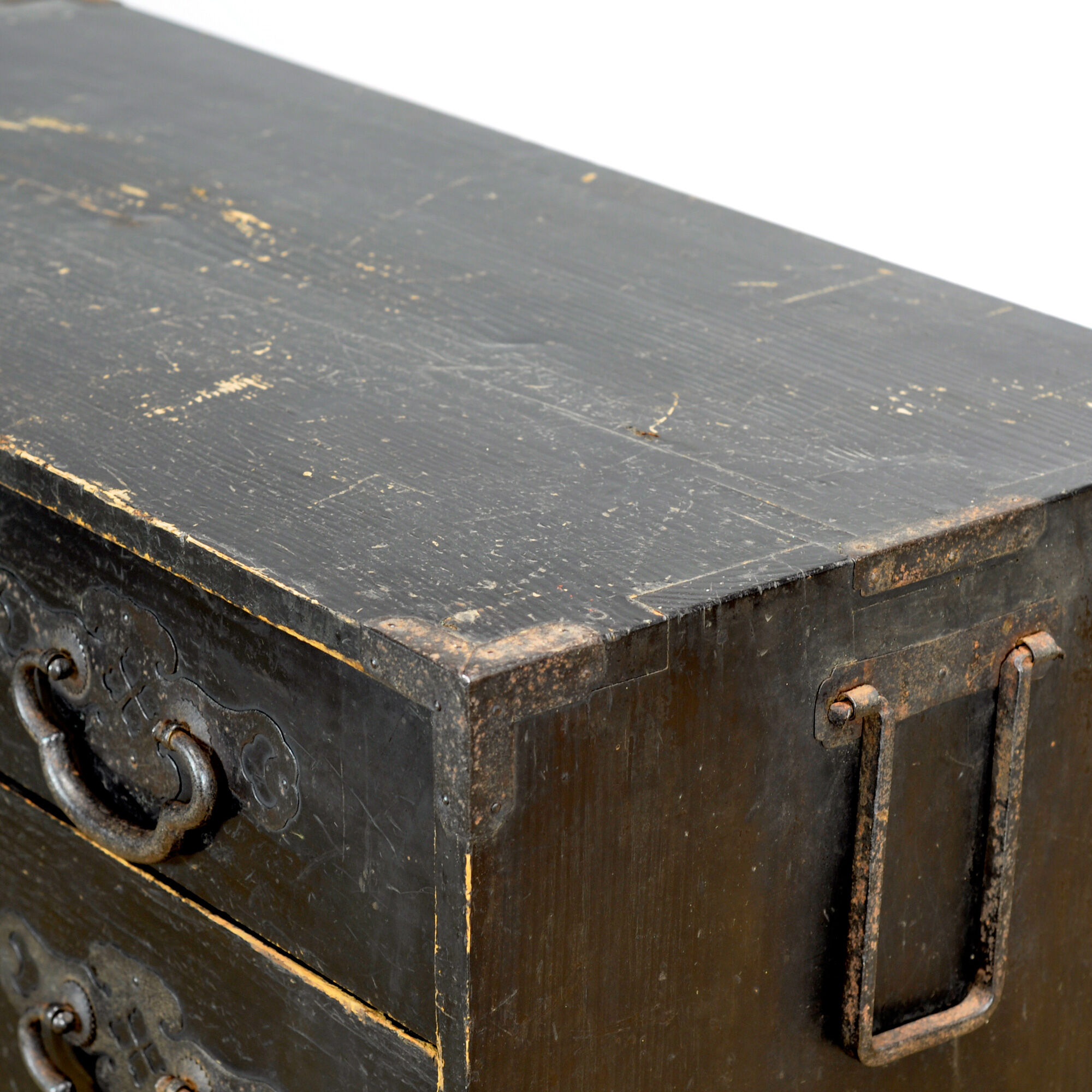 Japanese Tansu chest of drawers, circa 1870