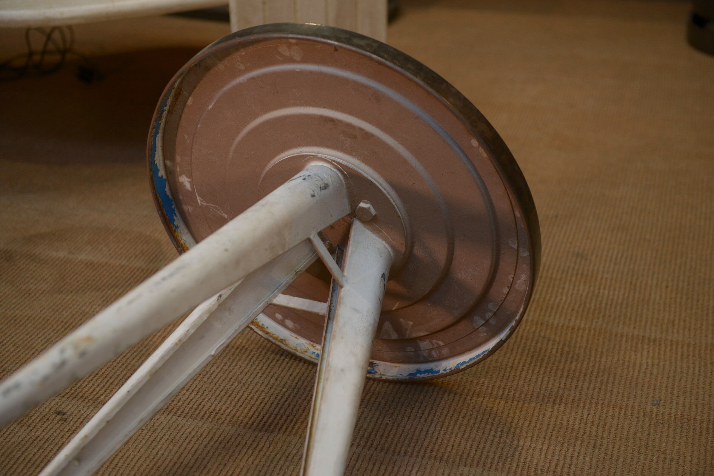 Art deco terrace bistro table in metal 1930