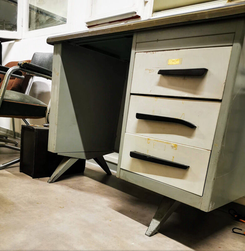 Metal industrial desk