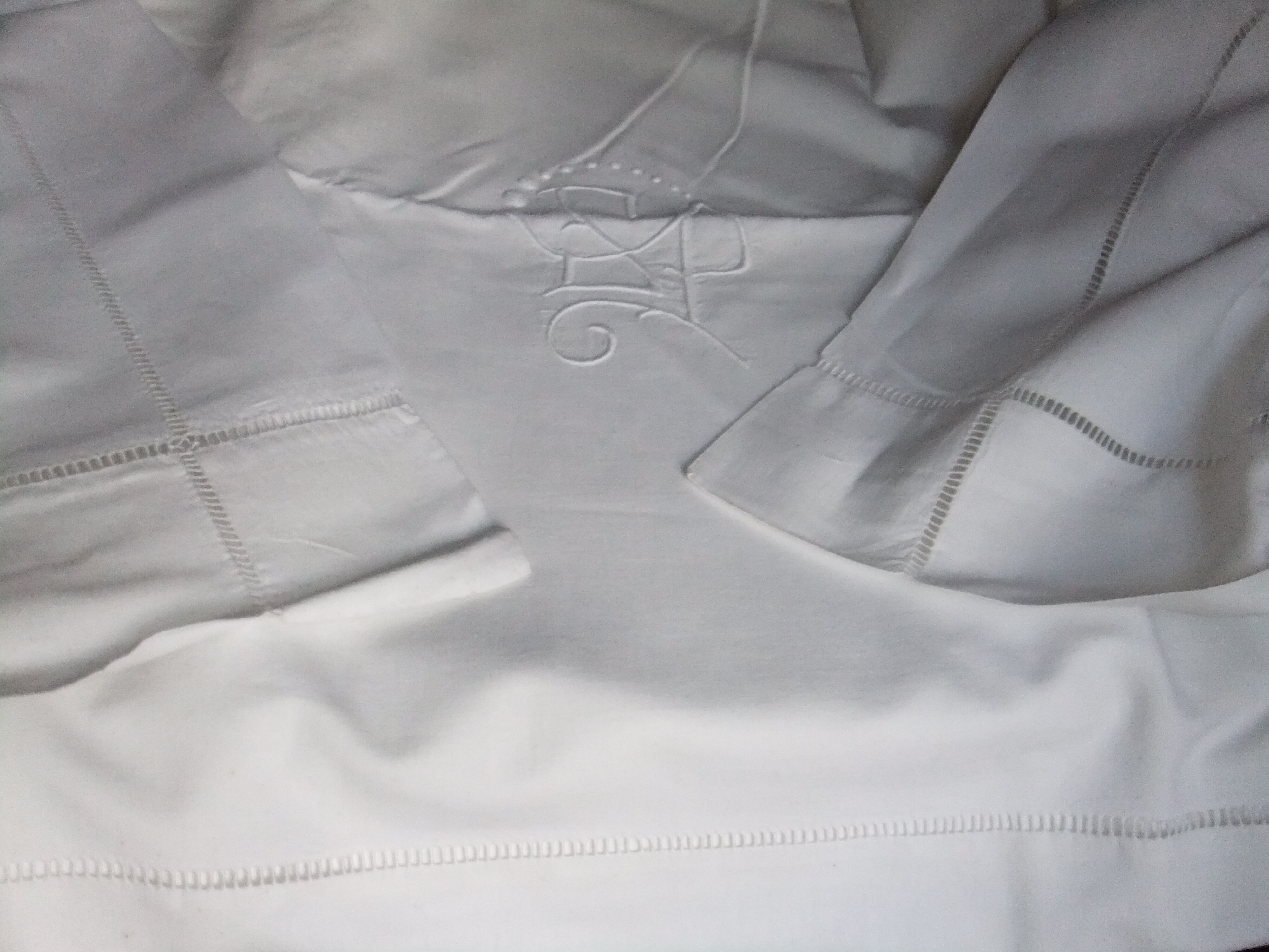 Old sheet linen curtain hanging