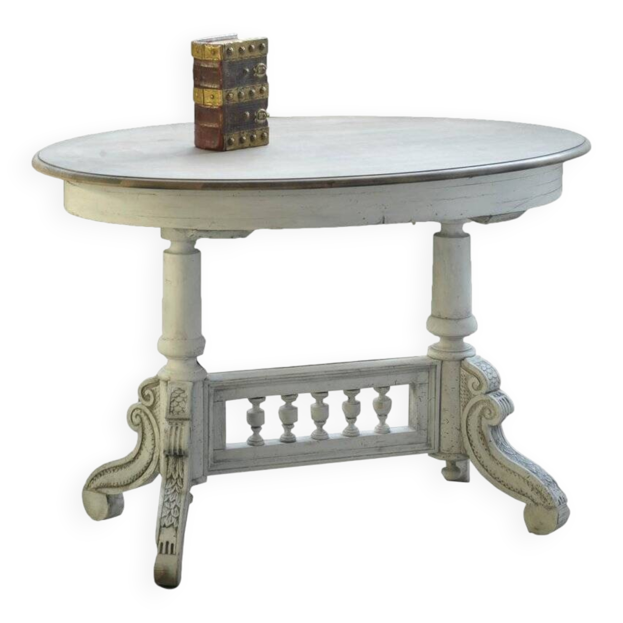 Table basse de salon de forme ovale, années 1800
