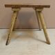 Tabouret de lait vintage