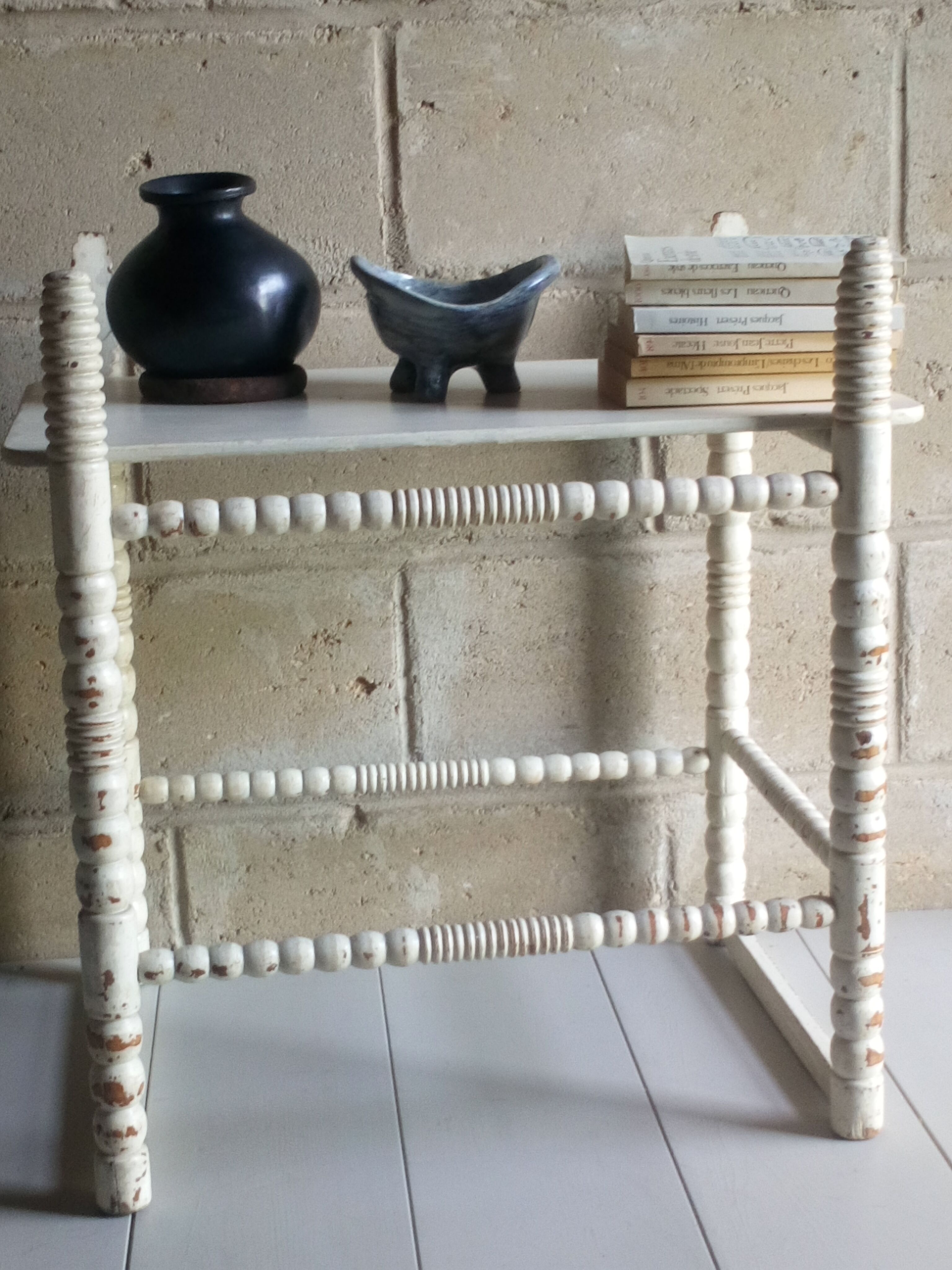 Old wooden sofa-bedside tip turned