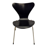 Arne Jacobsen Series 7 Chair