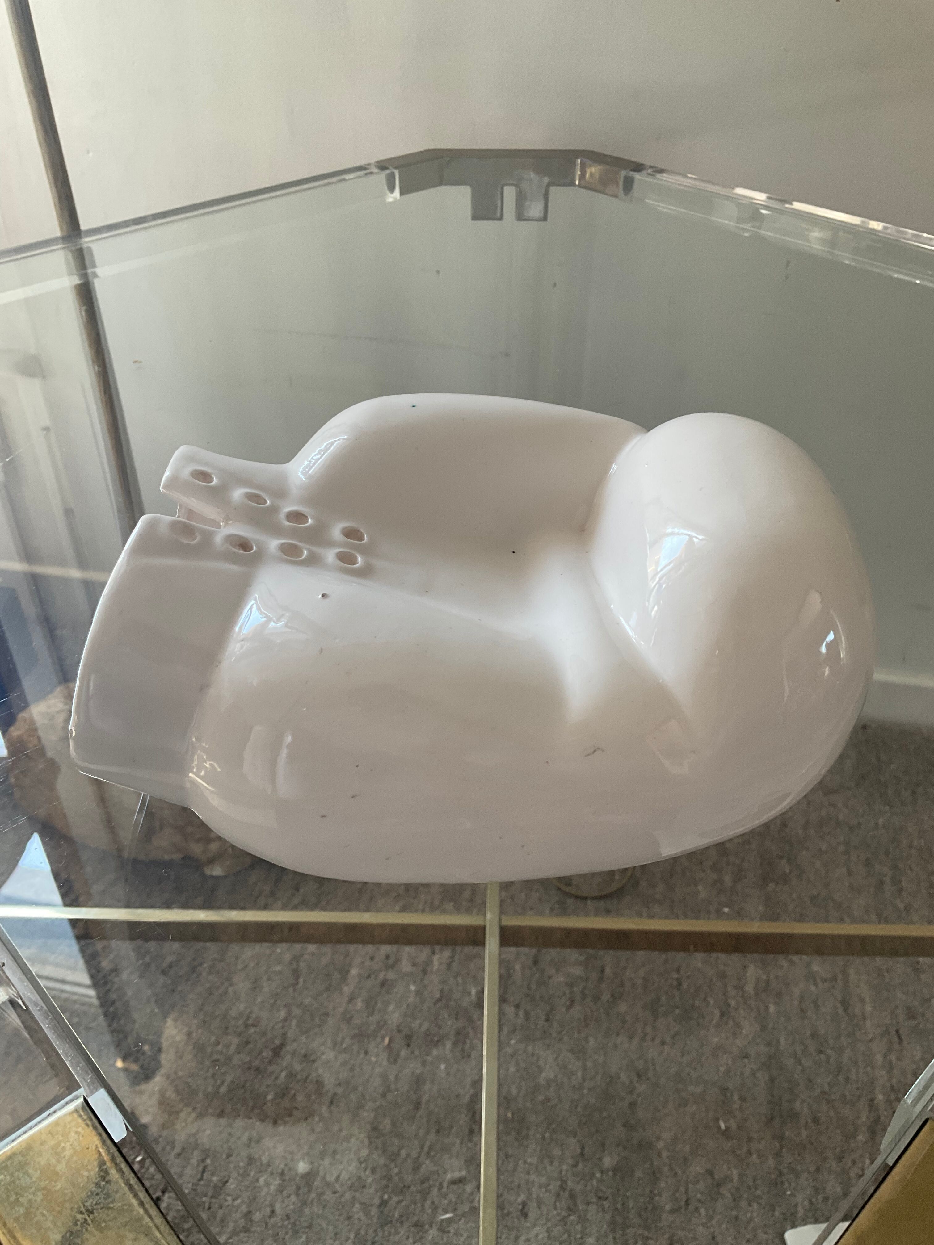 Empty pocket vintage ceramic boxing glove 80s