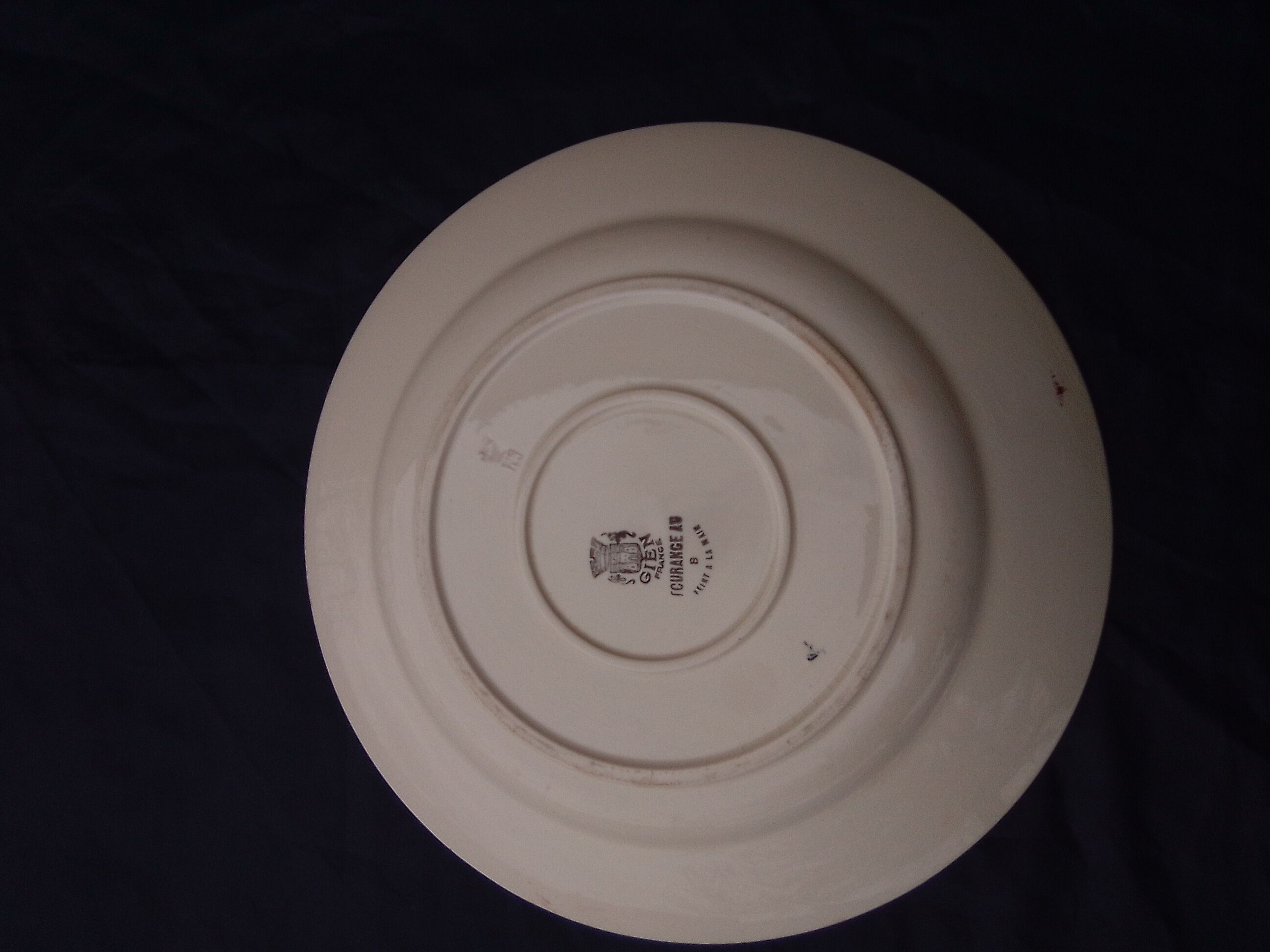 Sarreguemines earthenware dish curange model with diam 31 cm