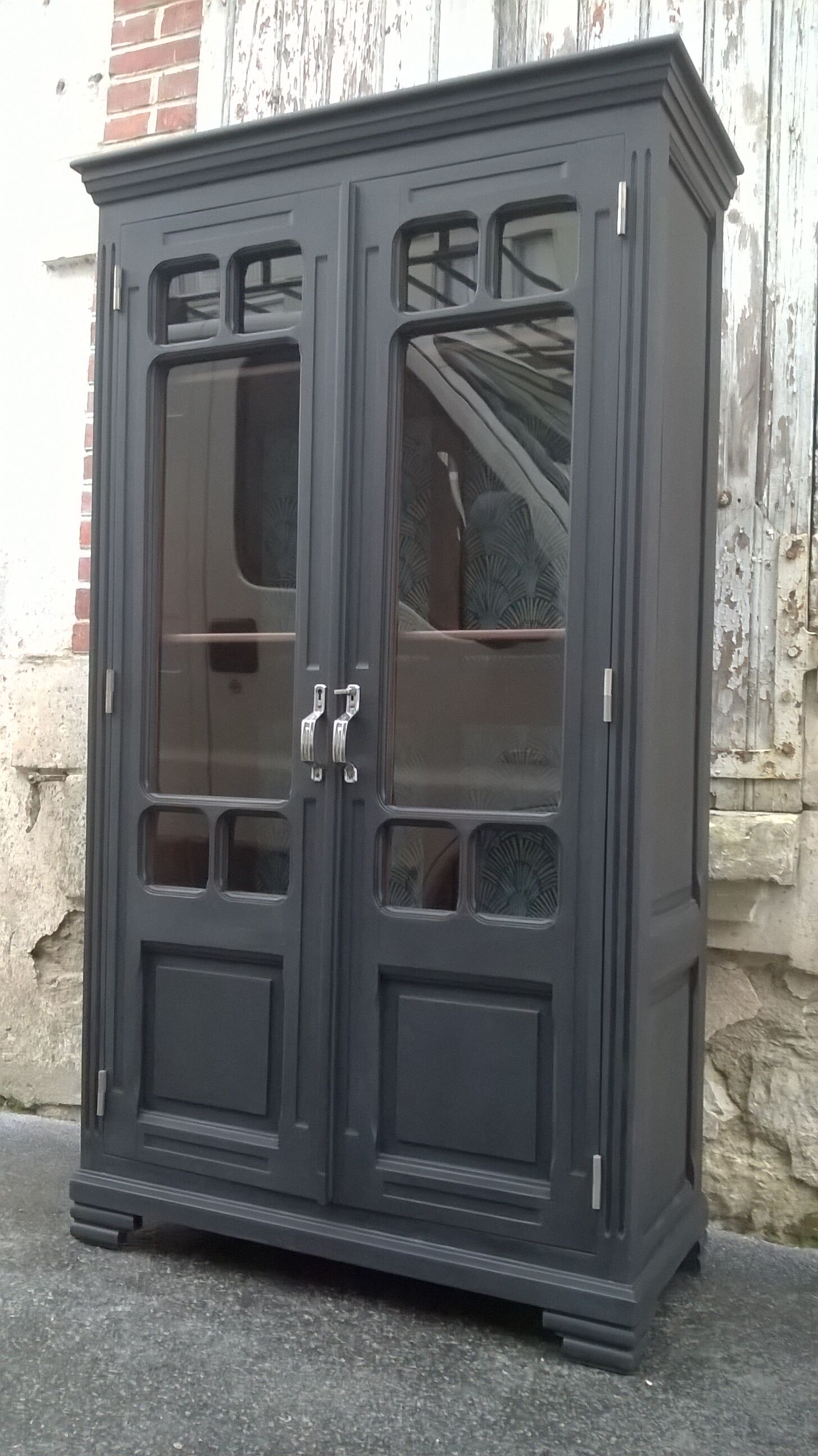 Parisian showcase 1930