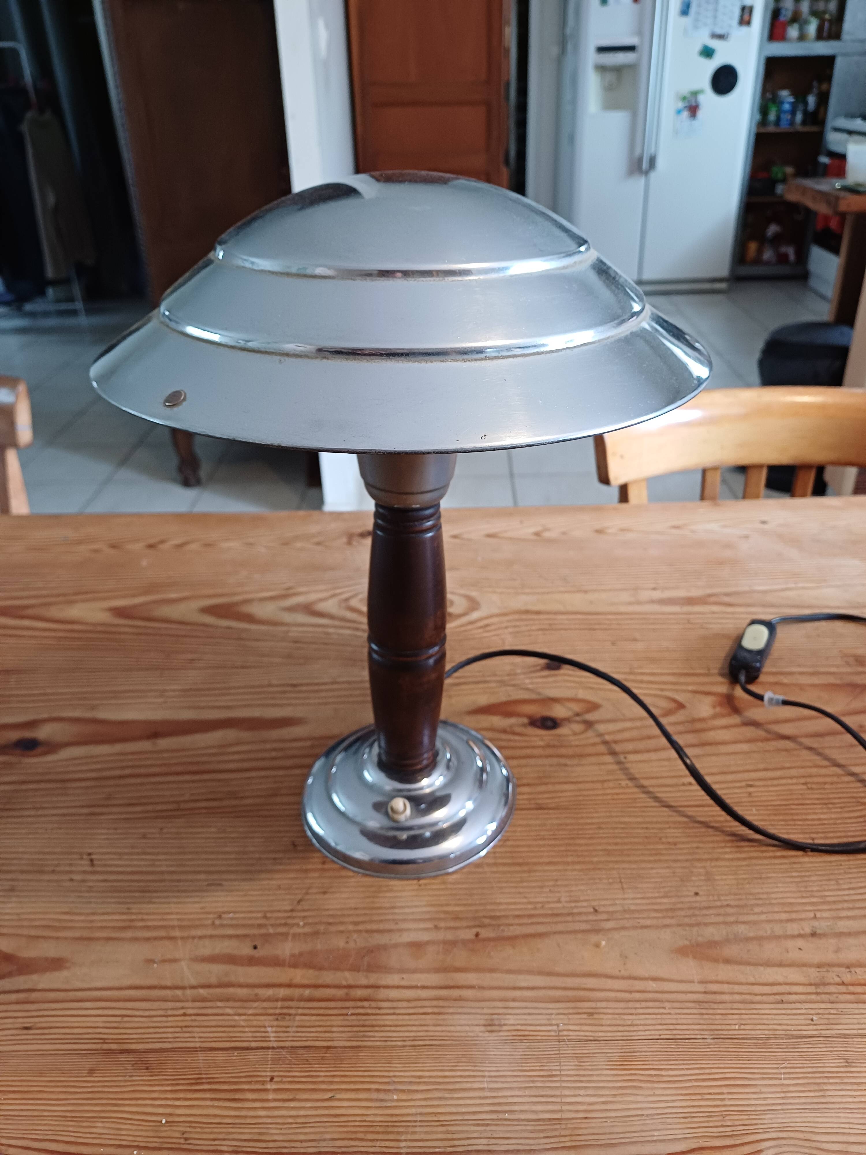 Jumo Aluminum and Wood Lamp