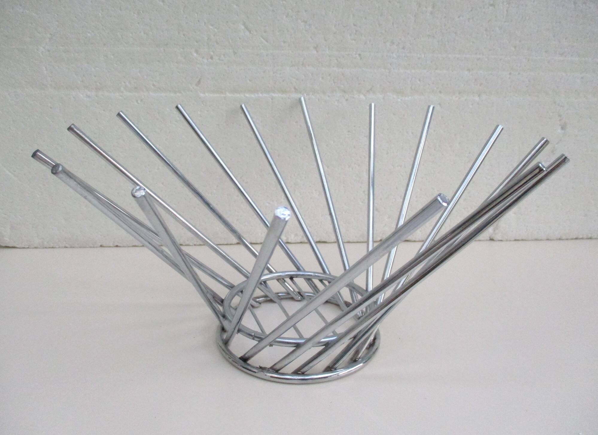 Fruit bowl, metal basket