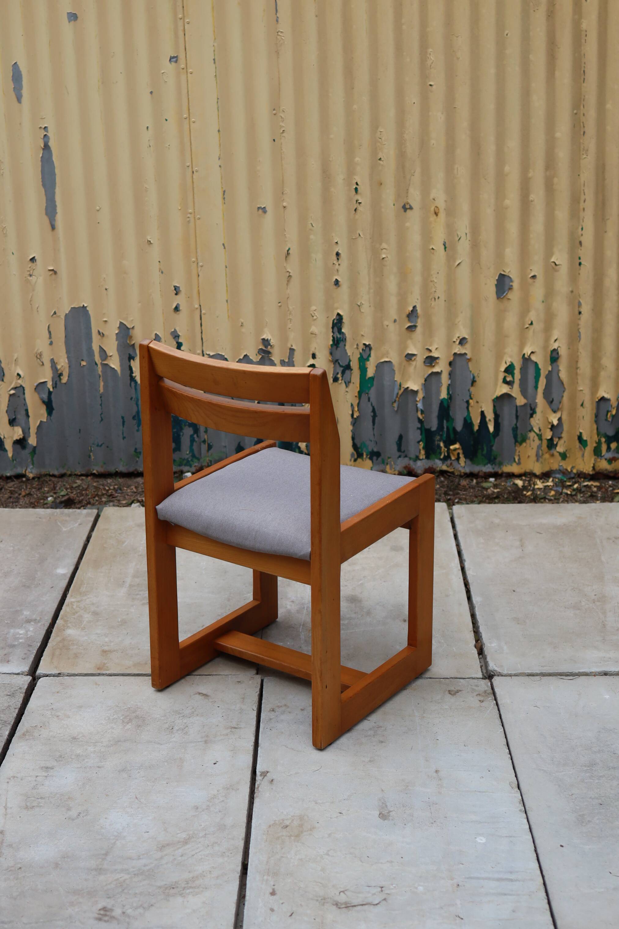 4 Regain Elm chairs
