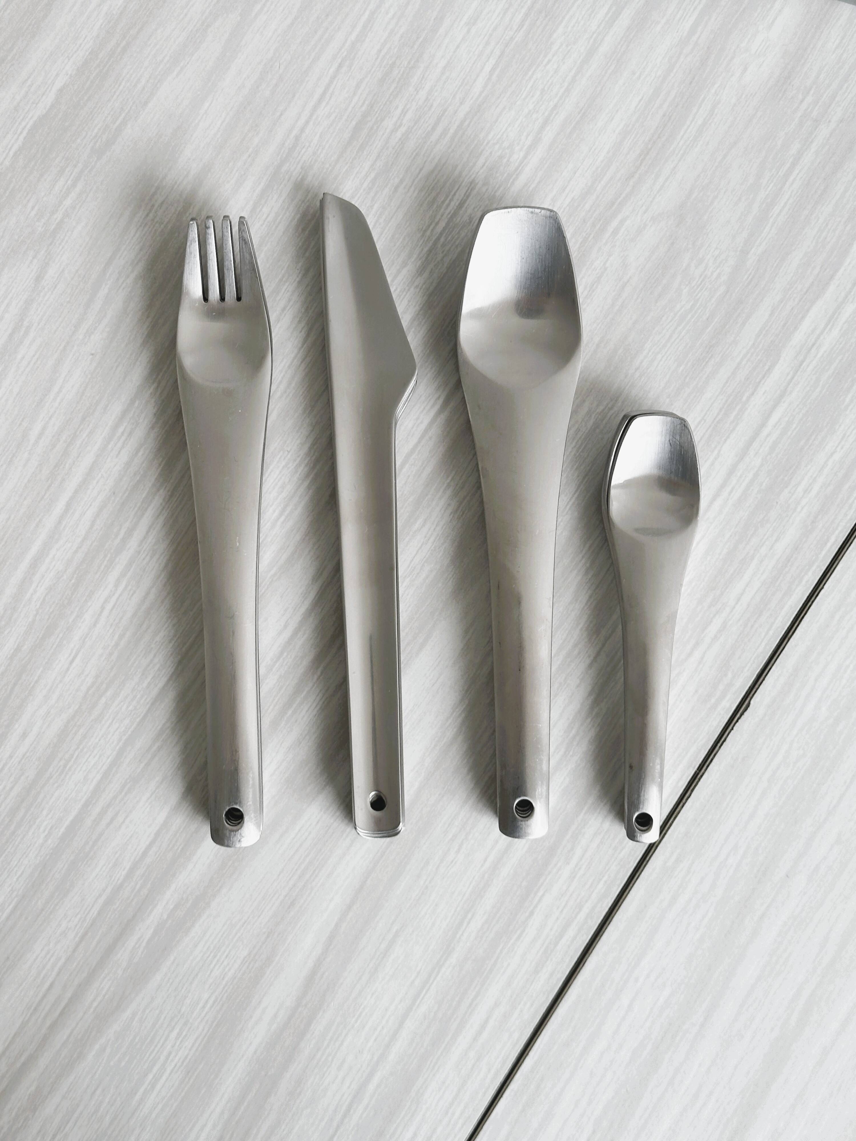 lot de couverts en inox design