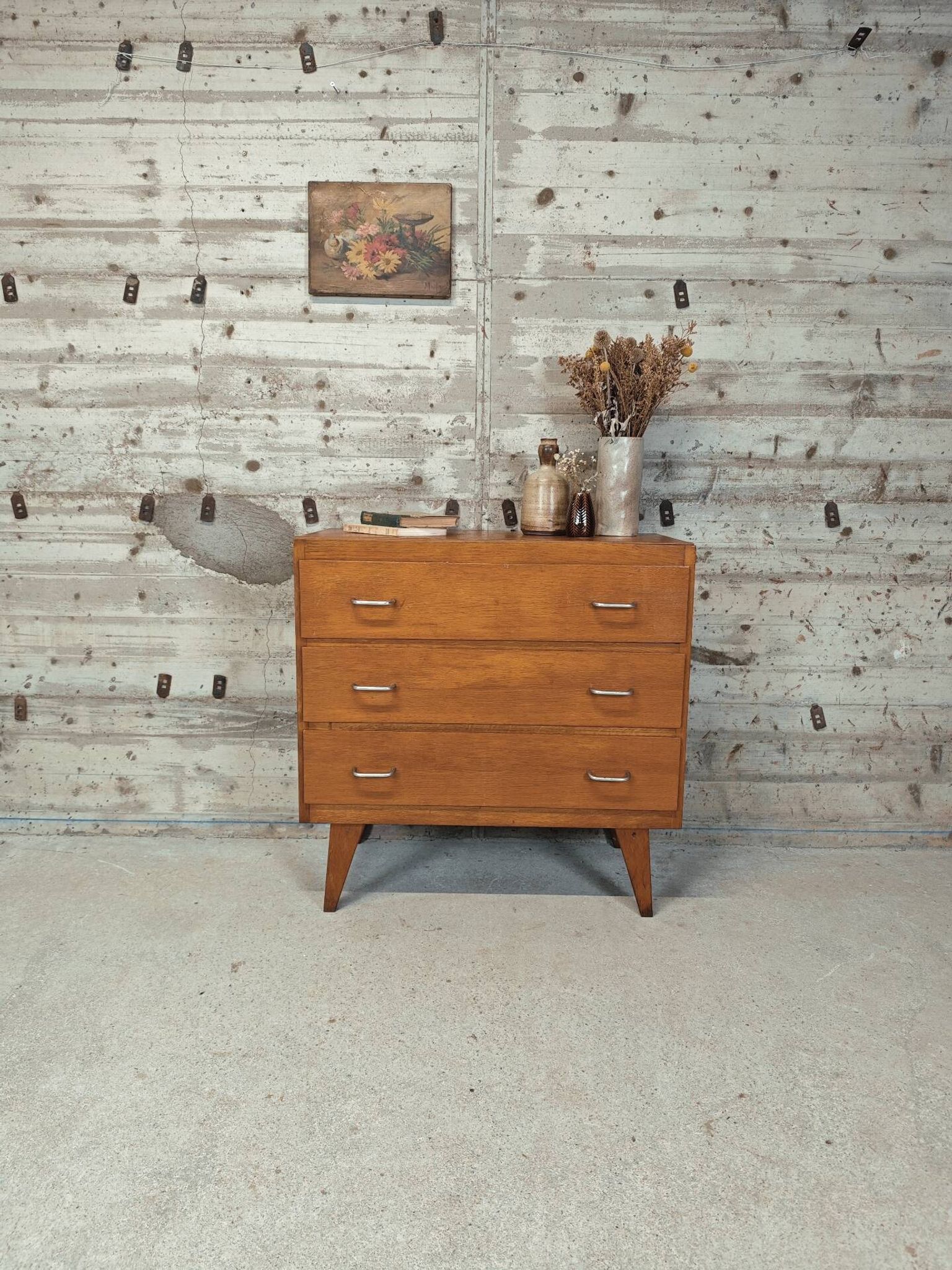 Vintage chest of drawers