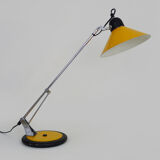Lampe articulée en métal jaune Aluminor, années 70
