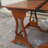 Set of 3 English-style tables