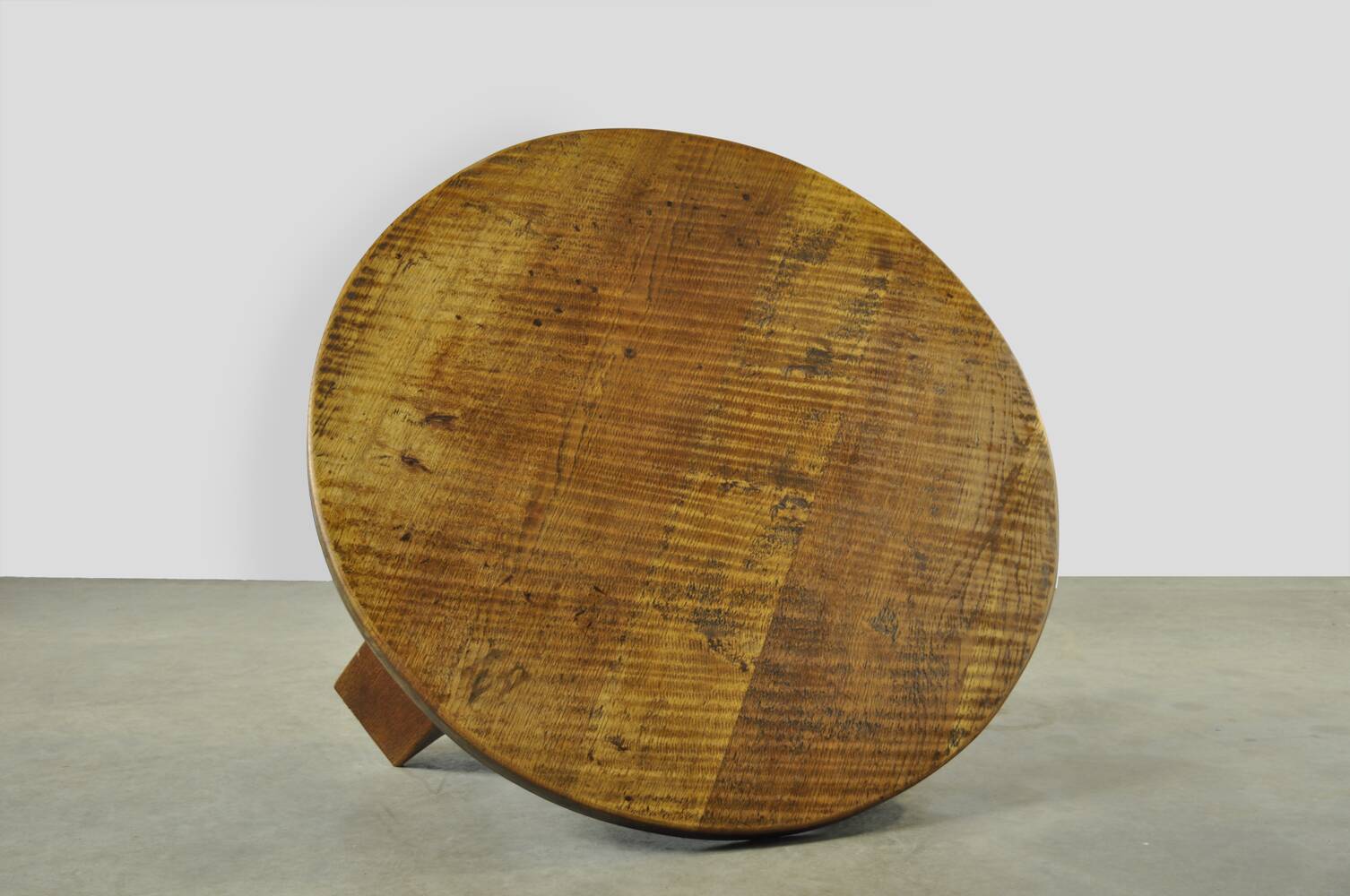 BRUTALIST / massive oak round coffee table / 1970s