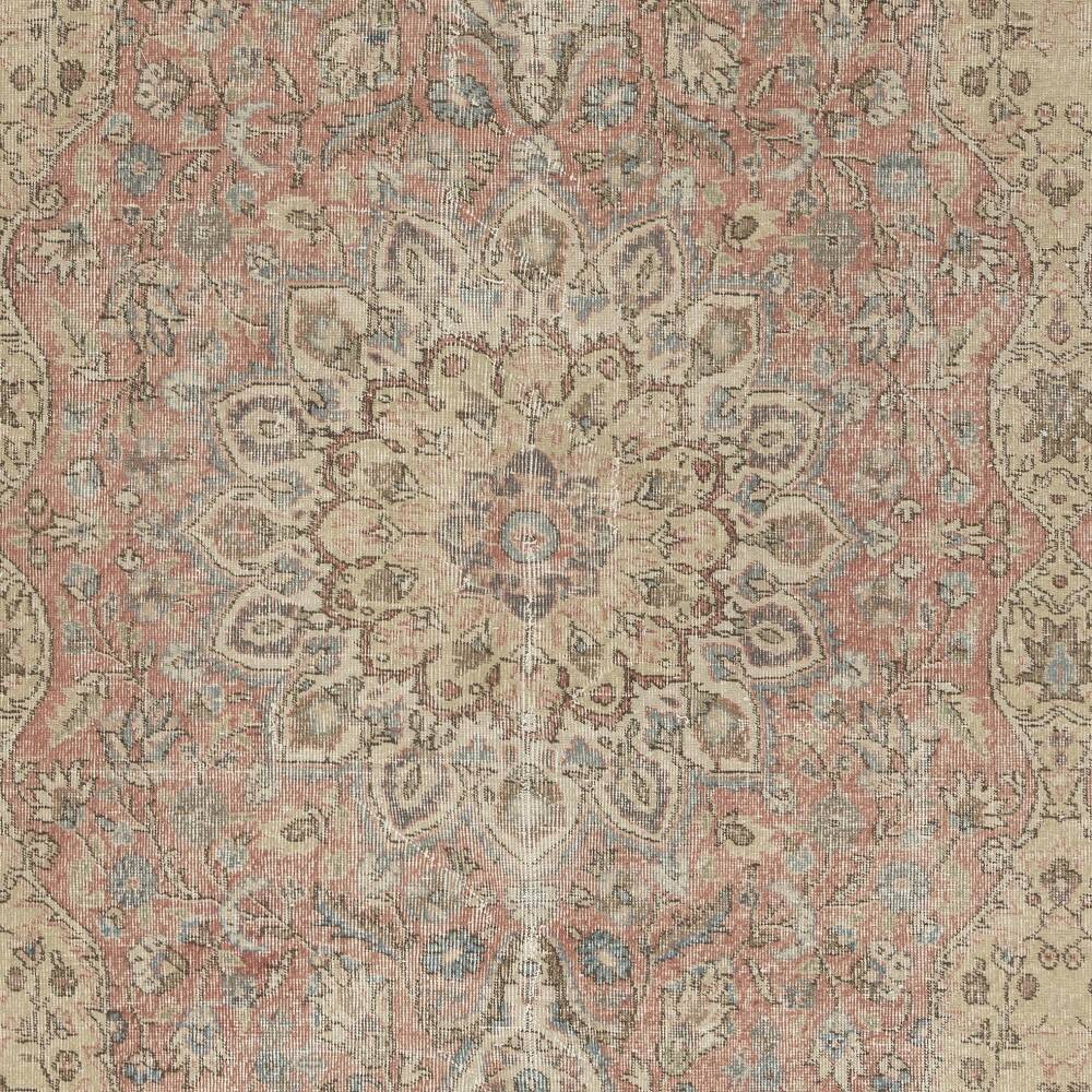 Vintage Turkish Area Rug. Hand-knotted Wool Carpet with Medallion Design