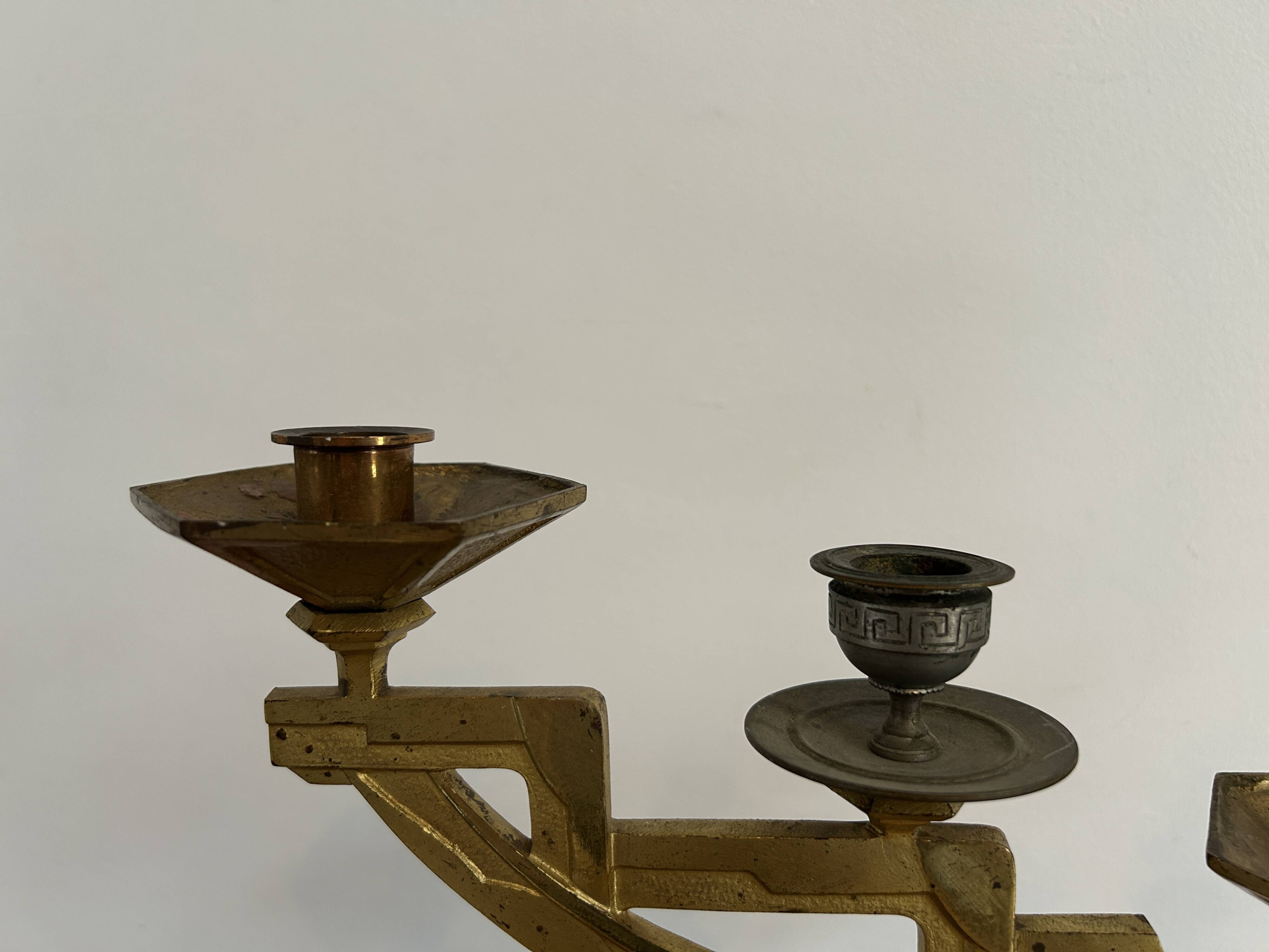 Paire de candélabres en bronze doré d'époque ART DECO