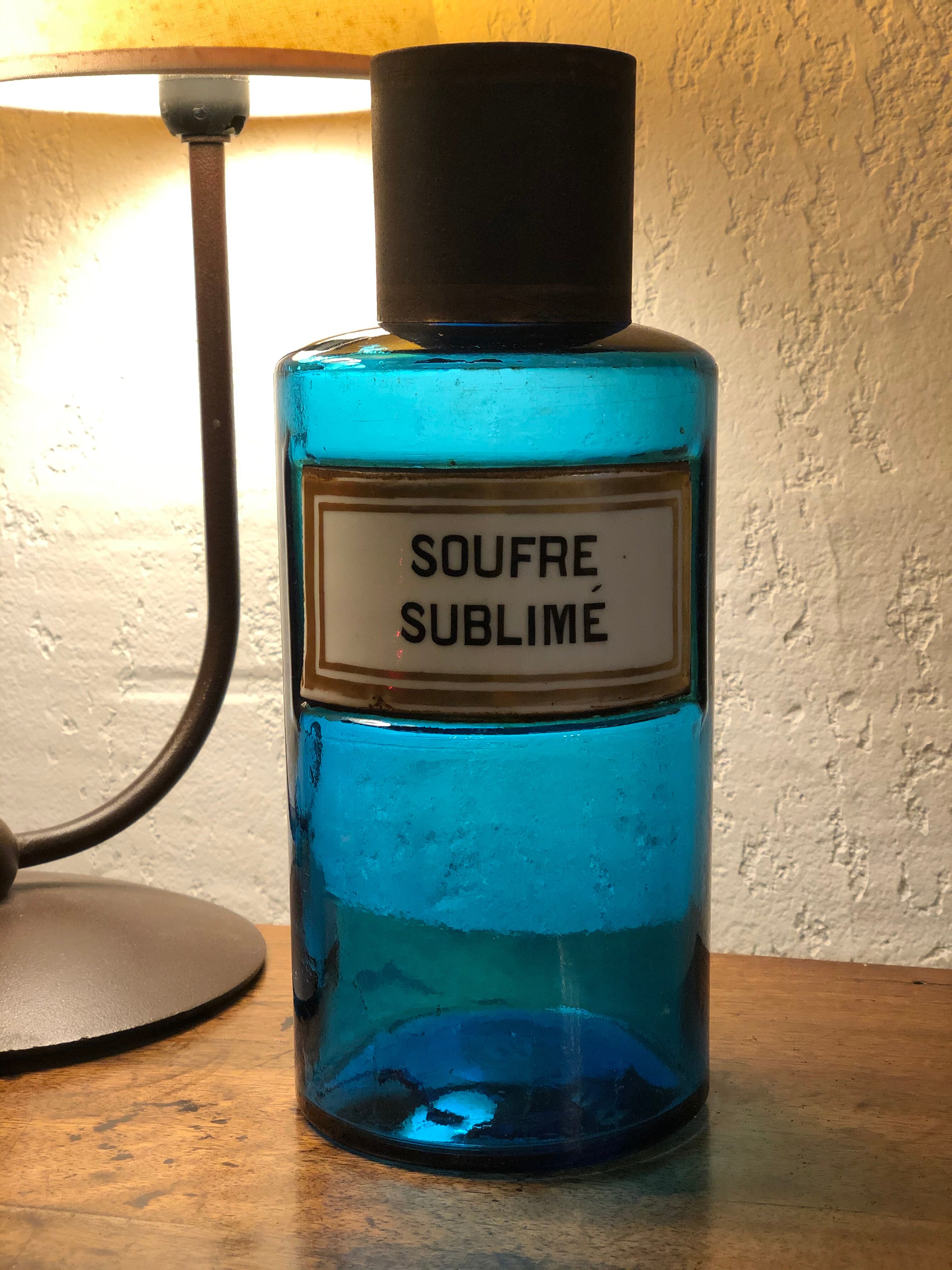 Napoleon III pharmacy pot