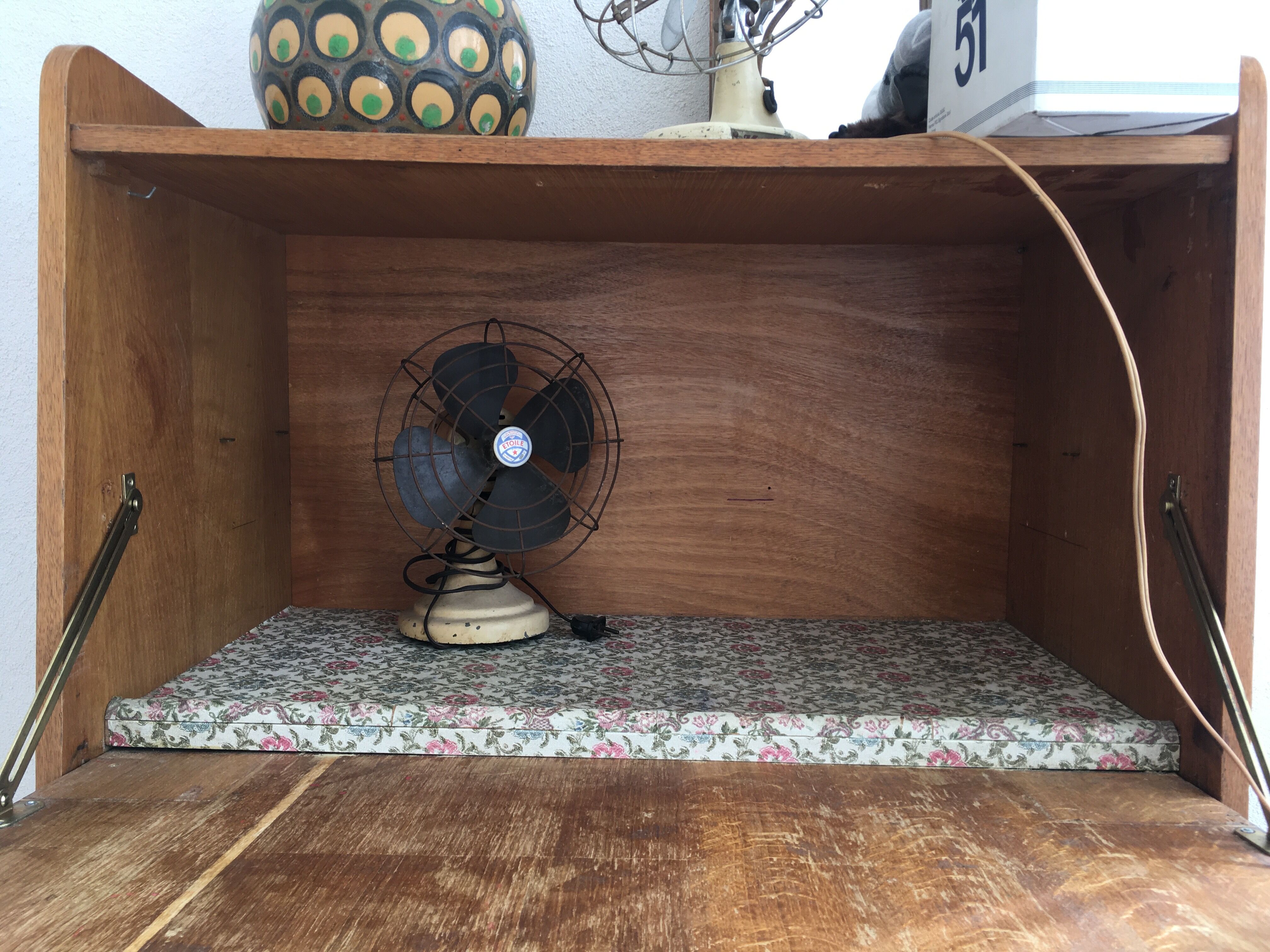Secretary 50s