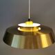 Une lampe suspendue danoise en laiton massif du milieu du siècle par Jo Hammerborg pour Fog & Mørup.