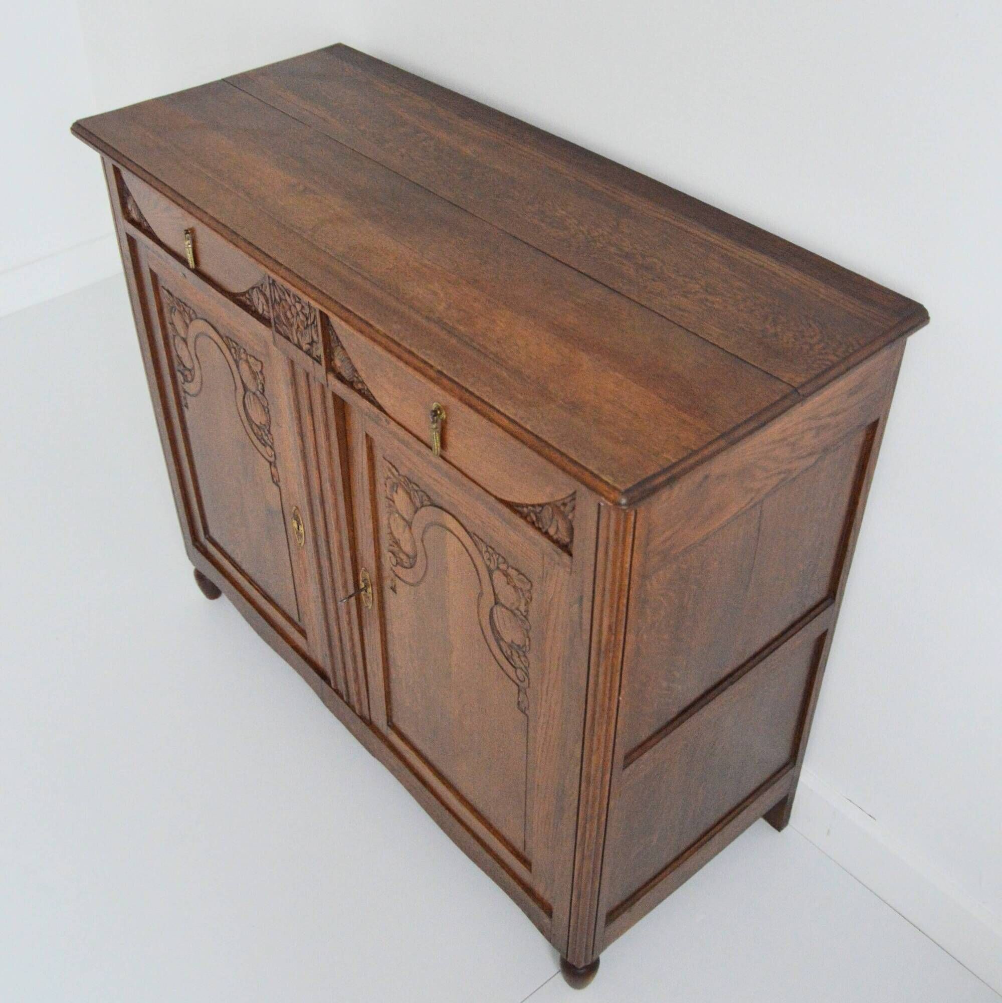 Parisian Buffet / Art Deco Storage Furniture 1930s Vintage