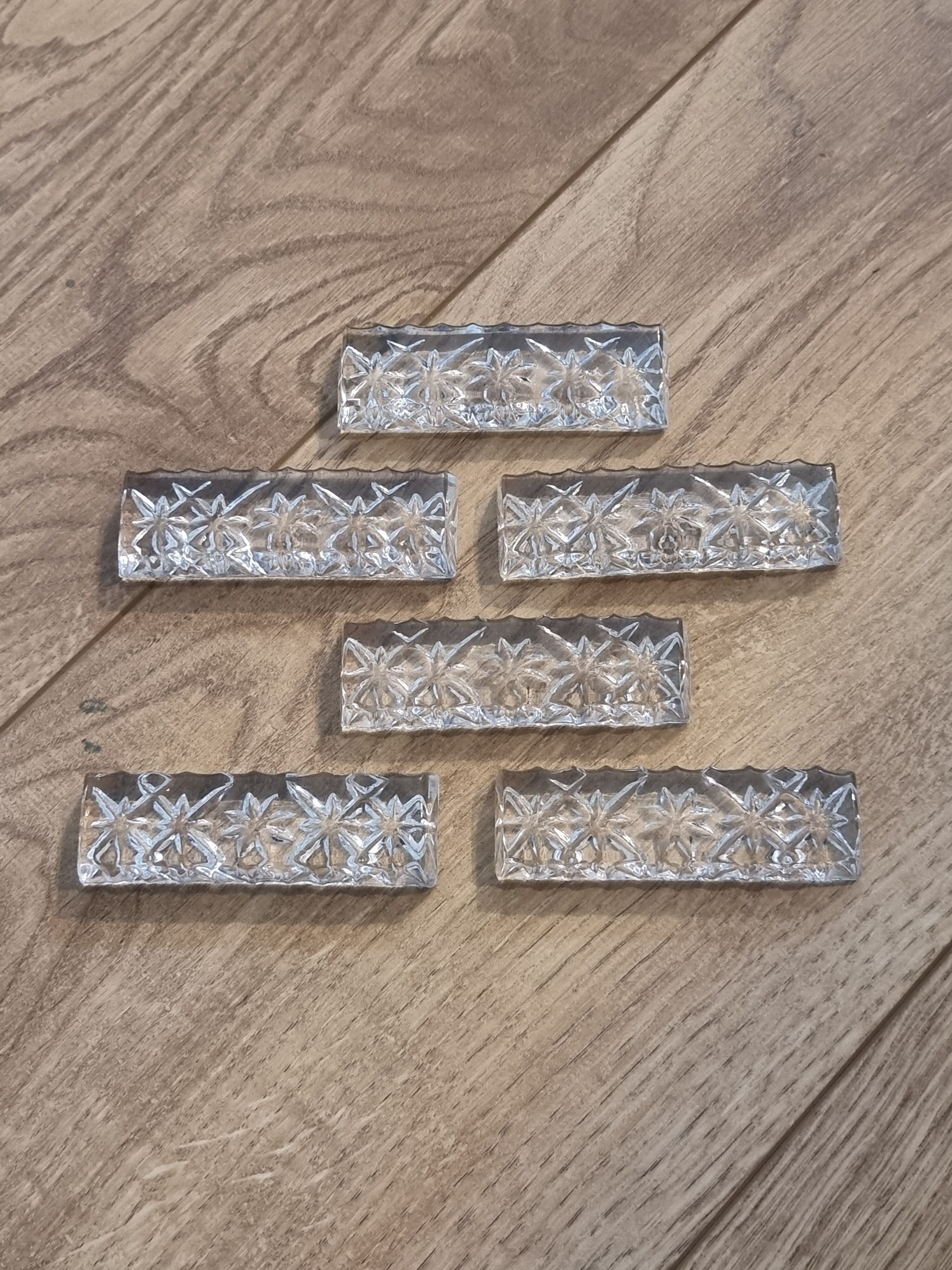 Lot de six porte couteaux