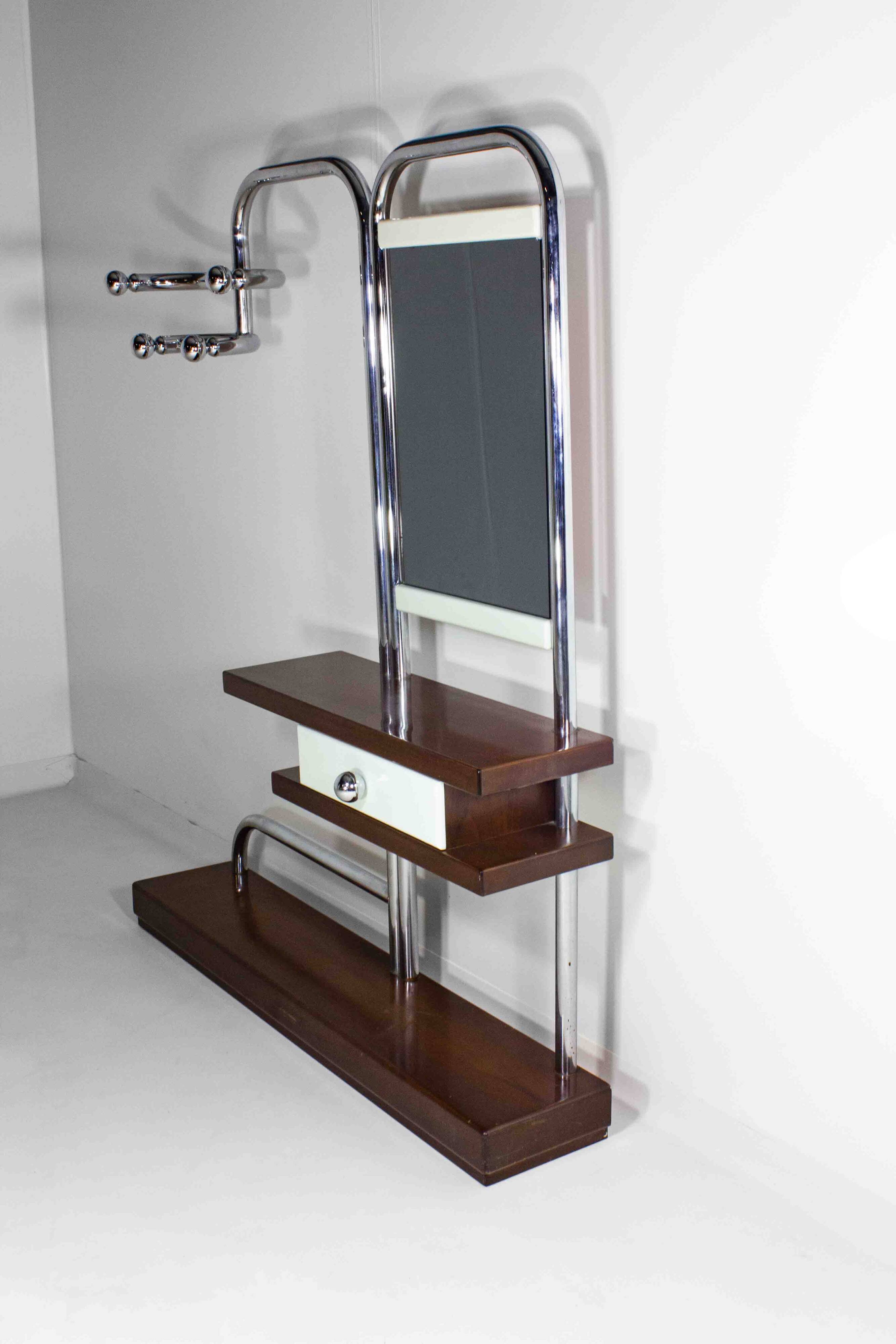 Modernist space age Italian coat rack, 1960s