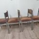 Suite de 4 chaises années 70 métal chromé et velours