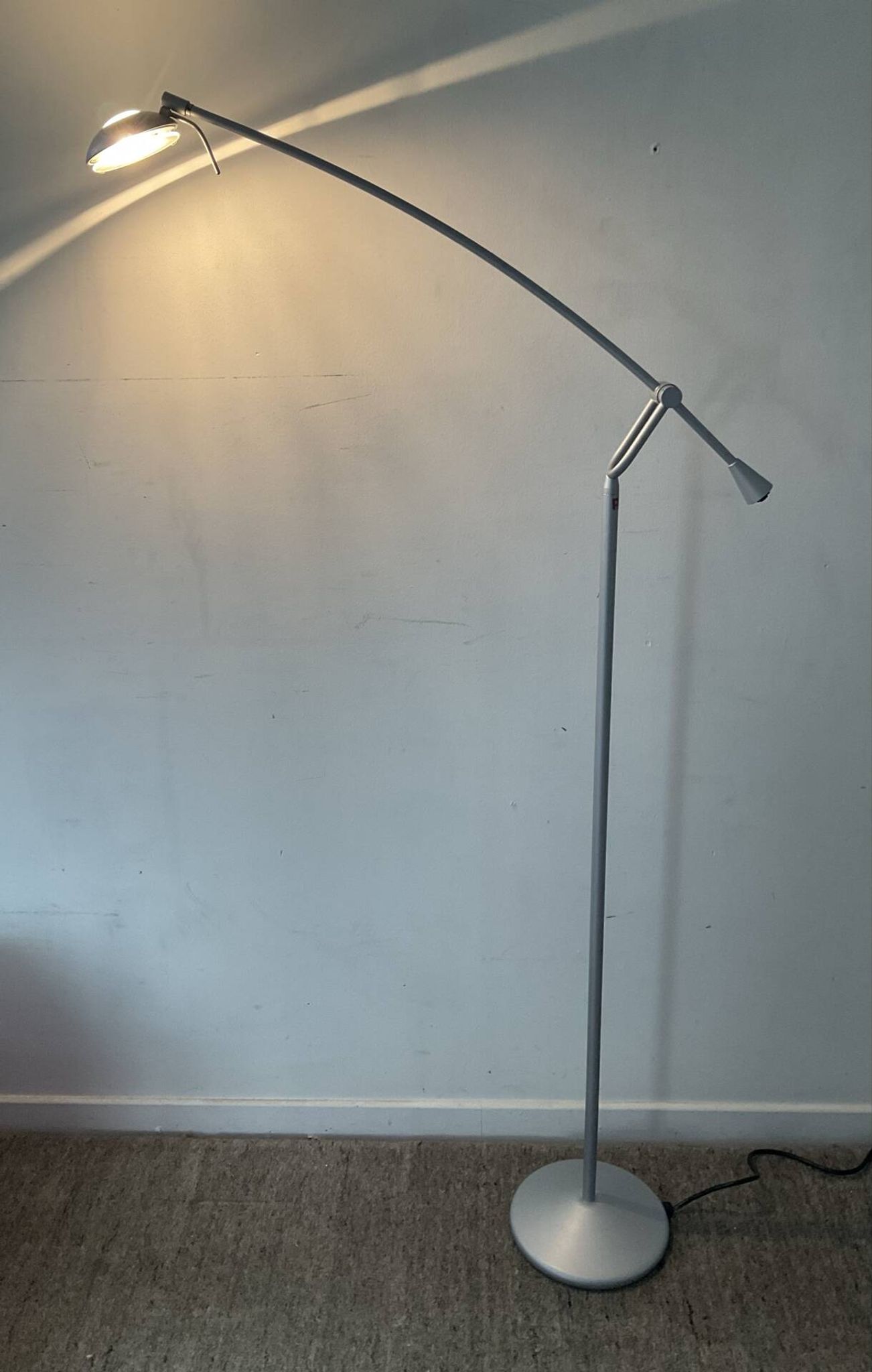 Lampadaire liseuse design Pujol Iluminacion