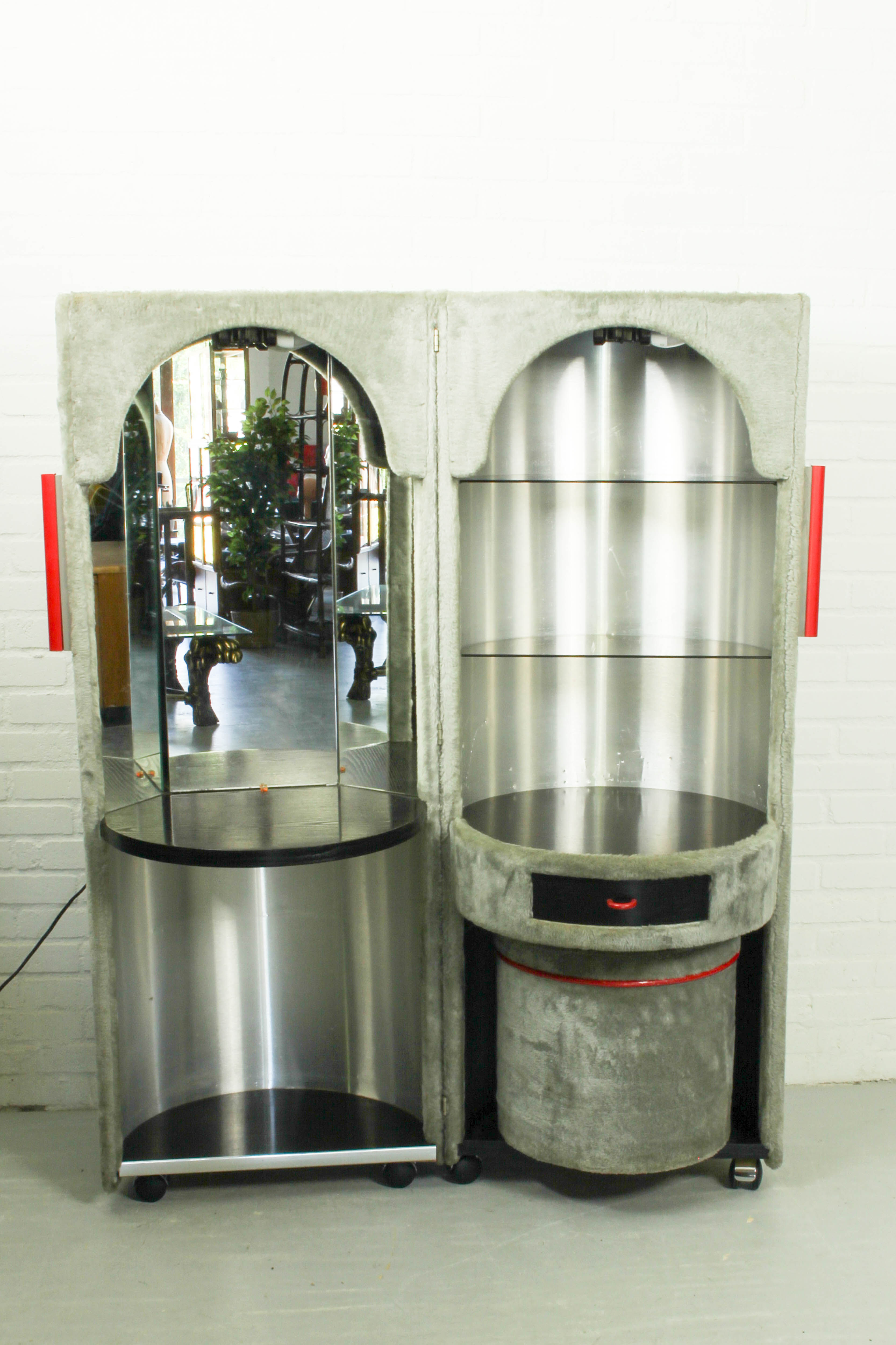 Coiffeuse distribuée par Roche Bobois