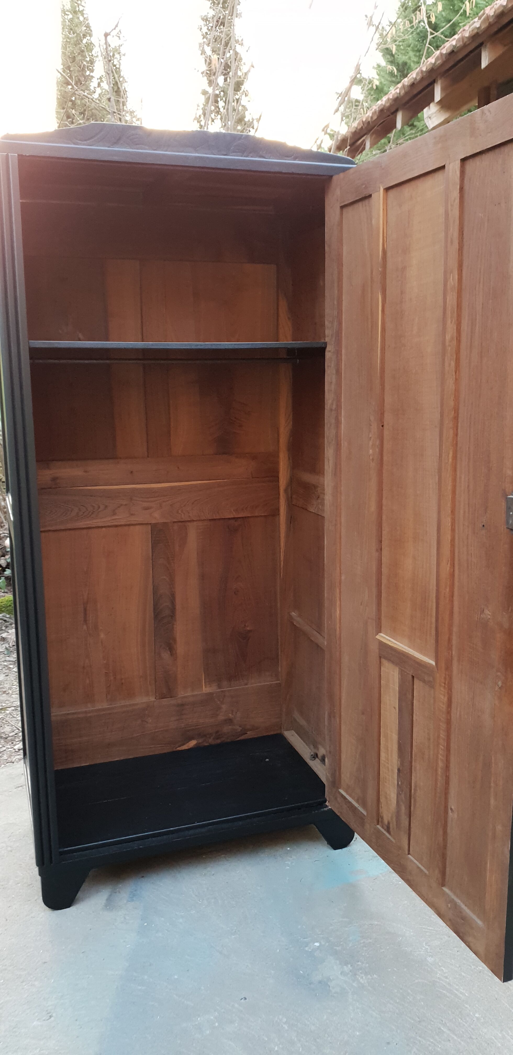 Black paris wardrobe