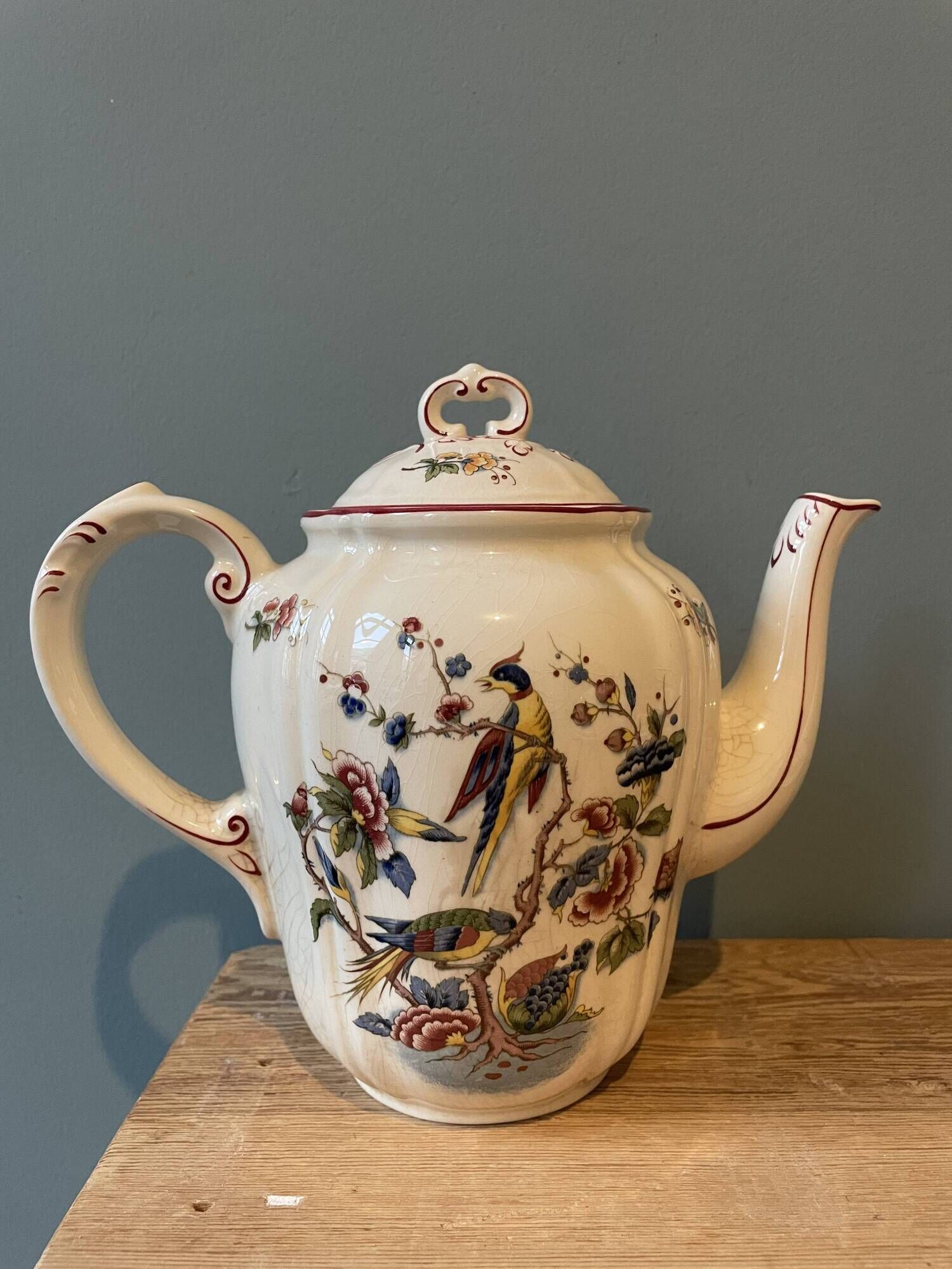 Set of 10 pieces of a Villeroy and Boch tea set, Phoenix model