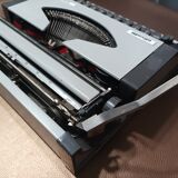 Olivetti Tropical typewriter - 1984