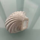 Shell vase