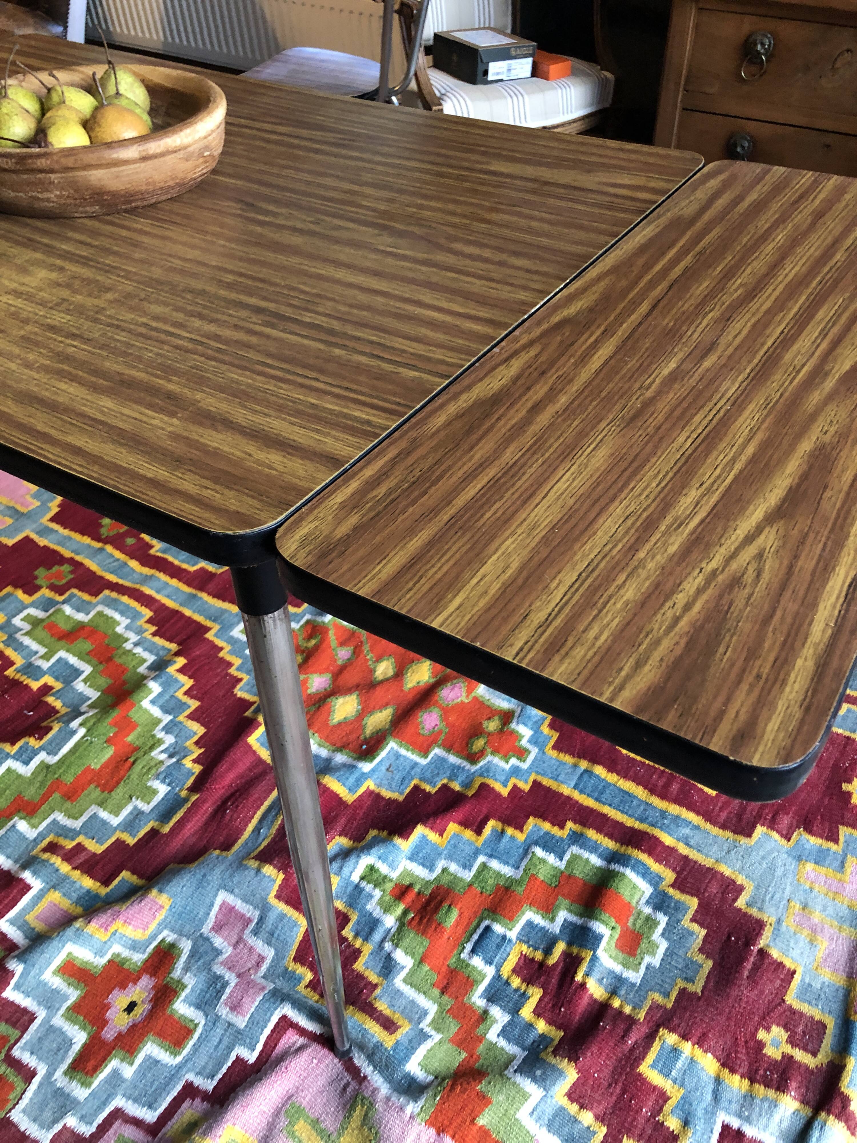 Formica extension table