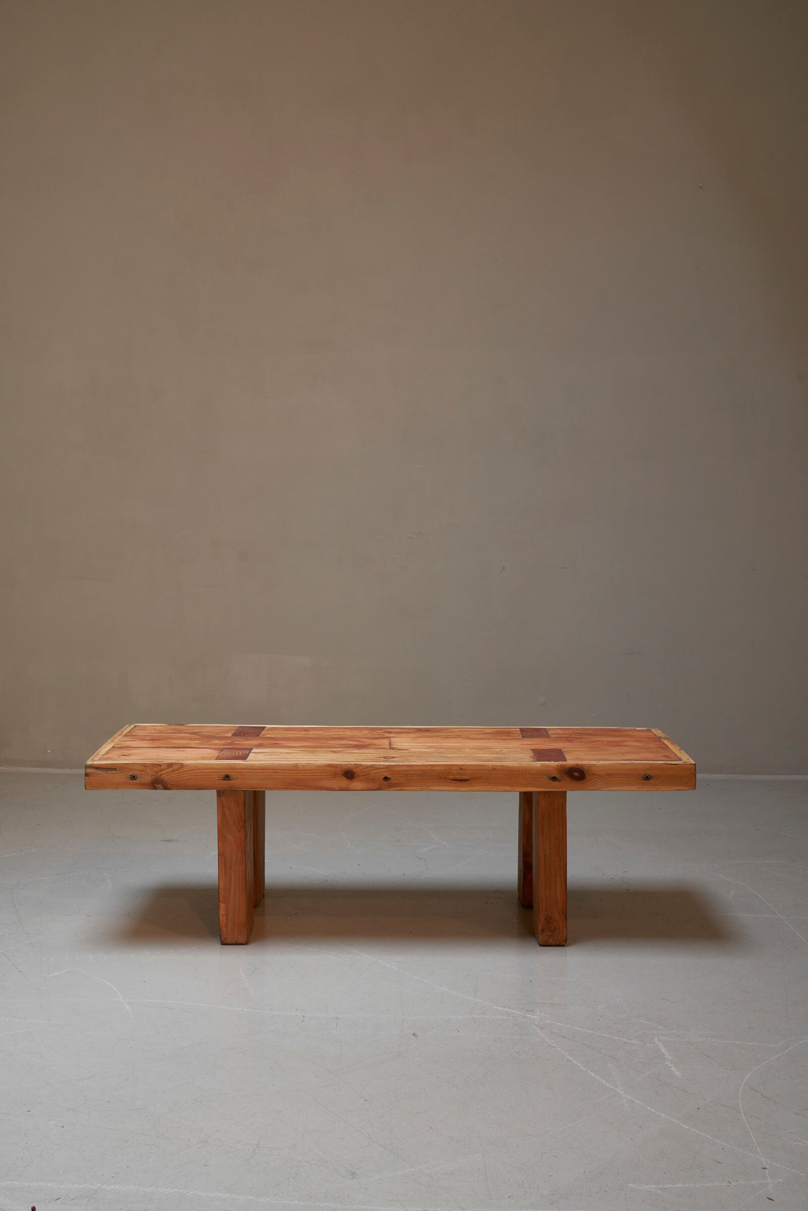 Table basse, banquette wabi sabi