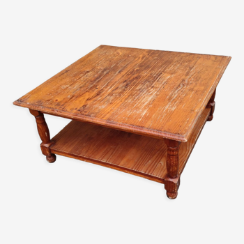Square coffee table in fir double tray