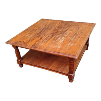 Square coffee table in fir double tray