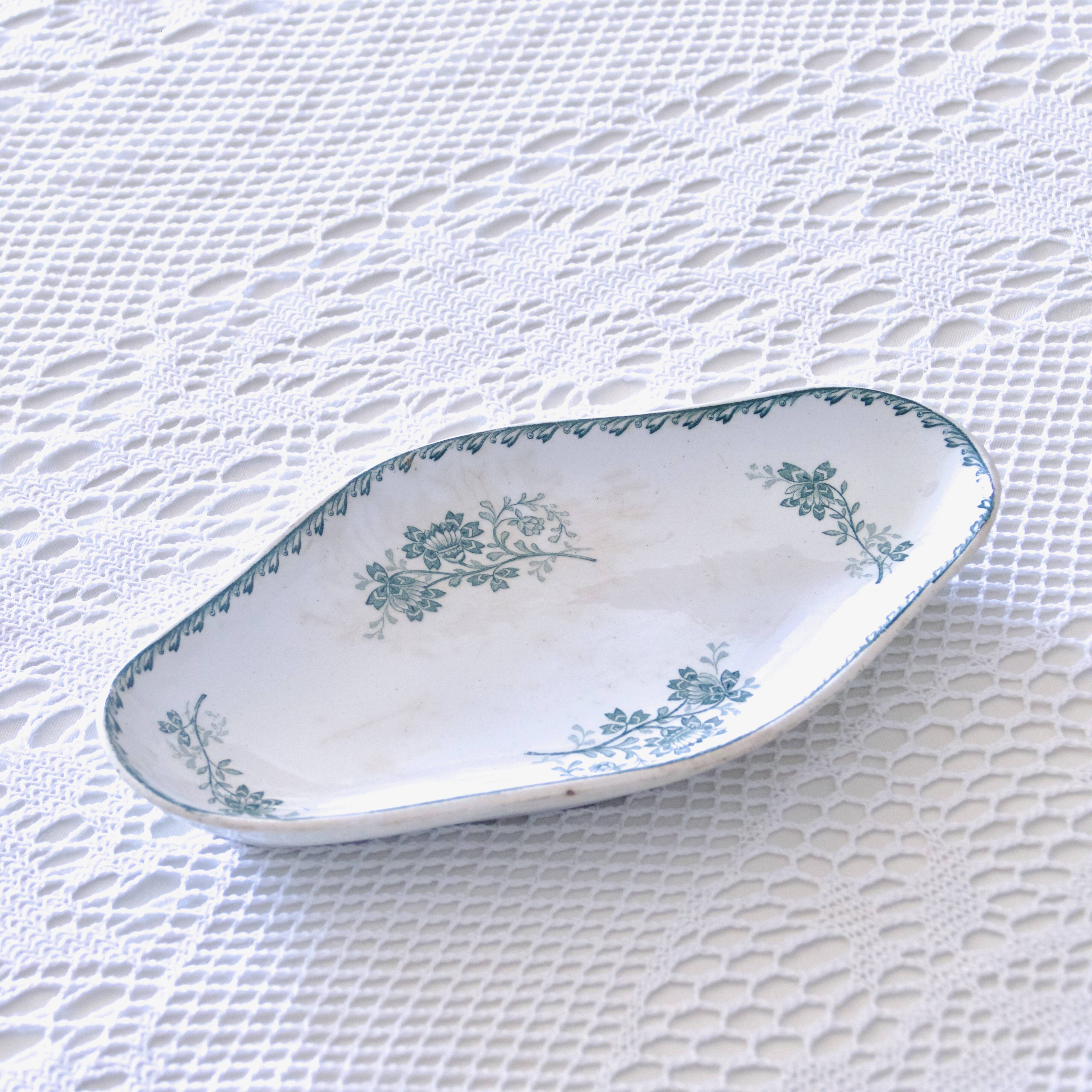 19th century ironstone ravier St Amandinoise "Richelieu"