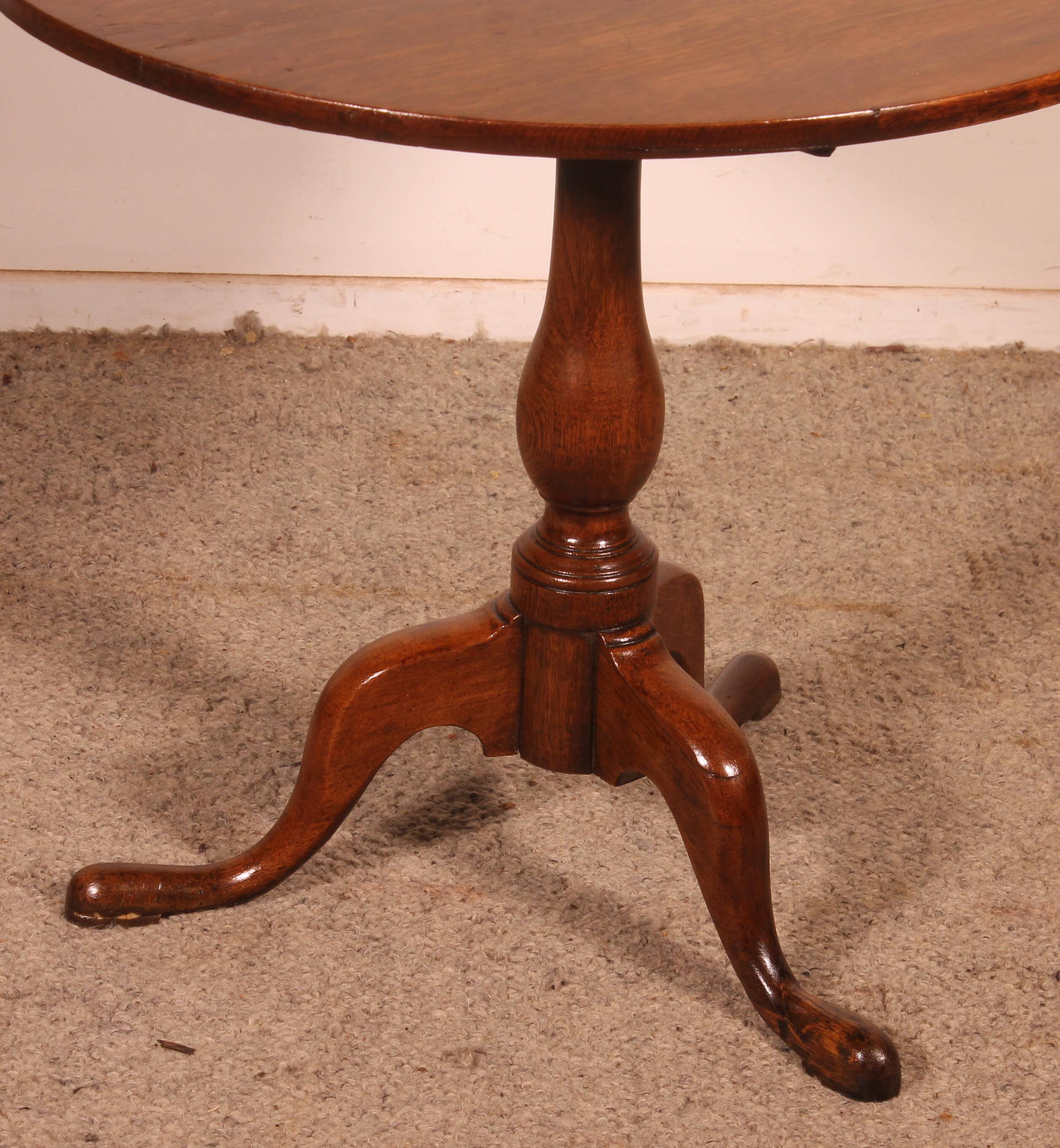Oak gueridon circa 1800
